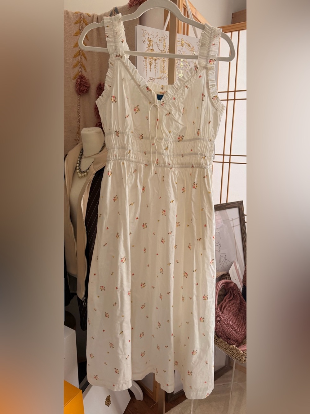 21. Old Navy White Floral Sleeveless Midi Dress Women’s Small Cottagecore